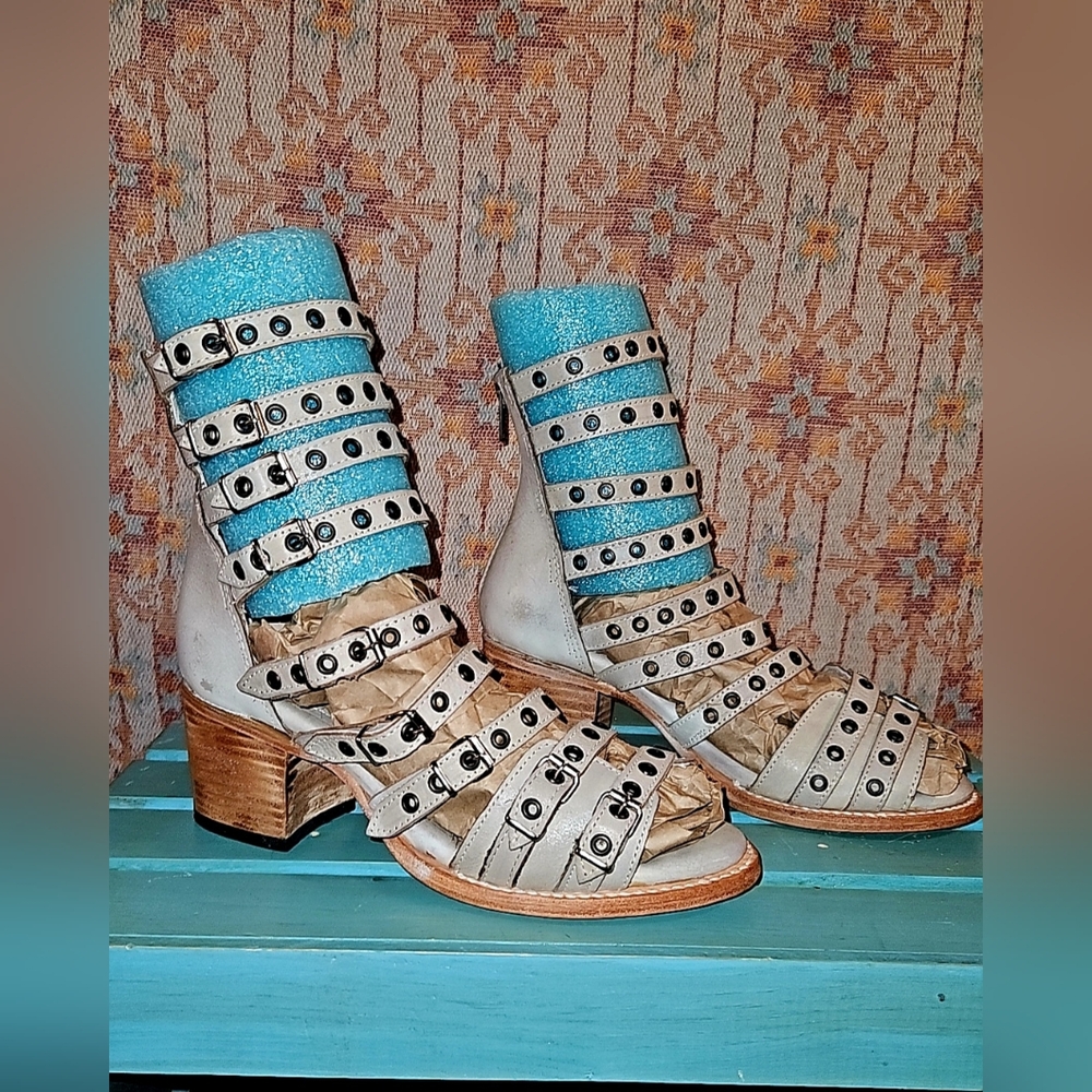 Freebird Cassandra Strappy heeled boho western sandal